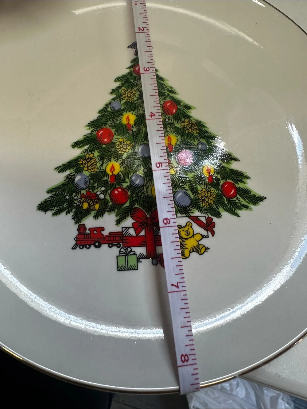Jamestown China Holiday Magic 20 Pc Christmas Tree Porcelain Dinnerware Set